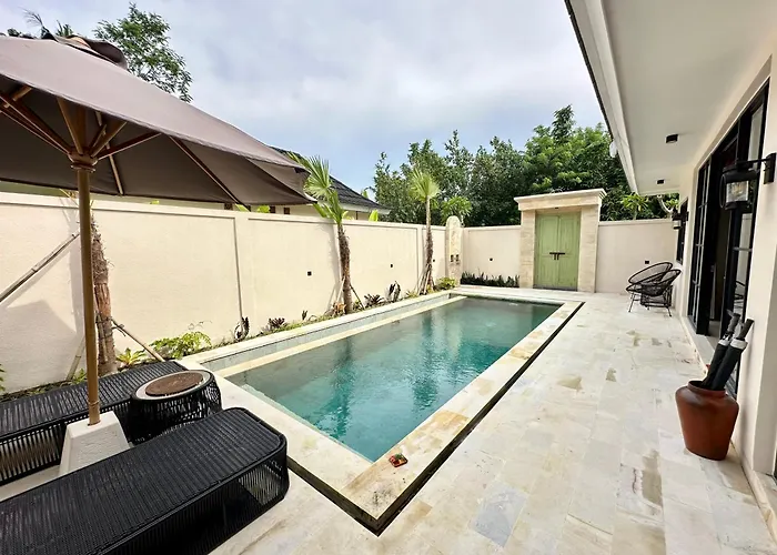 Ginas 3 Private Pool&modern Tropical Villa